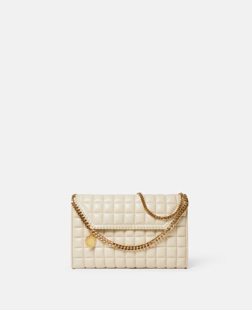 fd42fb2dc7a8592d351ba3ef4282e4ad02c7d5de 7B0051WP02697049 X Stella McCartney - Sac portefeuille carré matelassé Falabella, Femme, Semoule - fd42fb2dc7a8592d351ba3ef4282e4ad02c7d5de 7B0051WP02697049 X