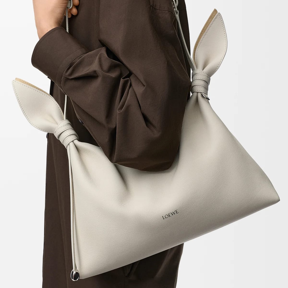 Sac Loewe Scarf medium en cuir blanc doux